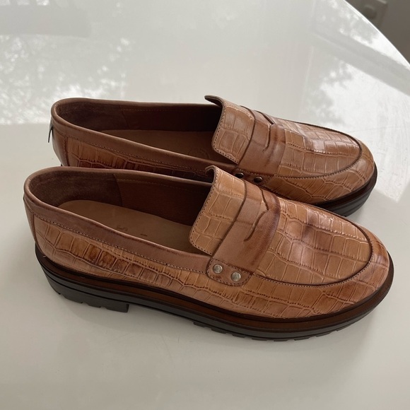 Shop Sols Maddie Chunky Platform Leather Loafer - 11 - Picture 3 of 8